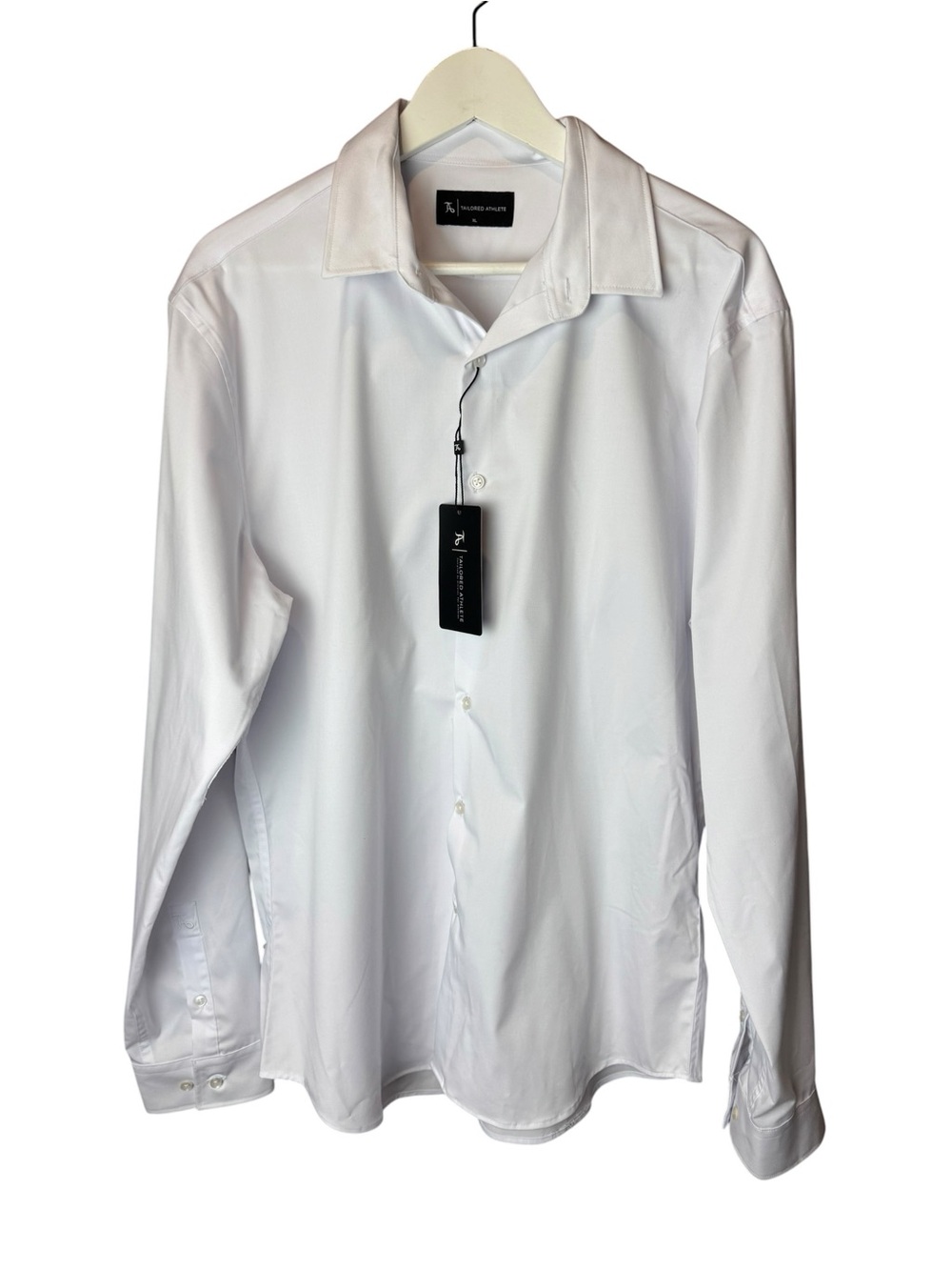NWT Tailored Athlete White Button Up Essential Dress Shirt XL